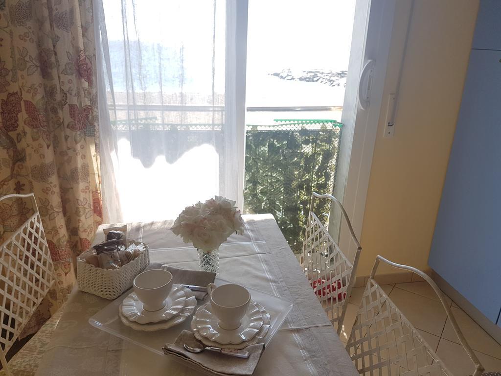 Appartement La Casa Di Pepe à Pietra Ligure Extérieur photo